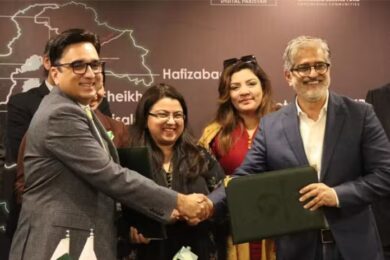 USF and Jazz Sign Rs. 1.16 Billion Contracts for High-Speed Broadband Projects for Punjab and KP
